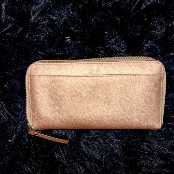 KATE SPADE | Rose Gold Wallet - Picture 2 of 7
